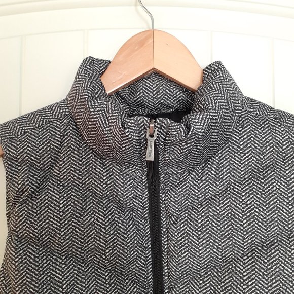Lands' End Down Quilted Puffer Vest Black & White Herringbone Size XS - Picture 4 of 10